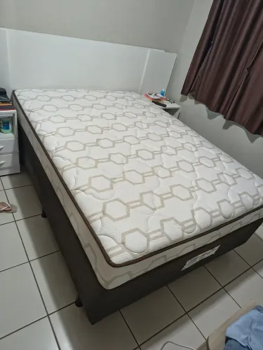 ? Cama Box Casal Pelmex Nevada - Semi-nova, Estado de Zero!