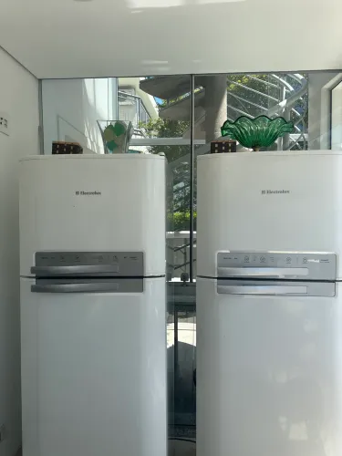 VAGA PARA EMPREGADA DOMÉSTICA 