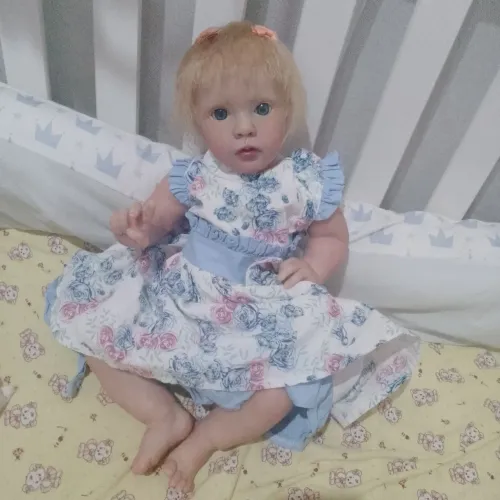 Bebe reborn molde missy