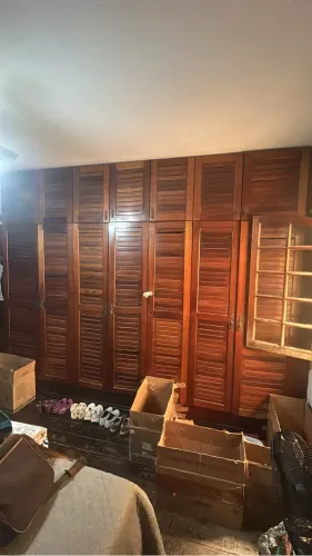 Armário de mógno
