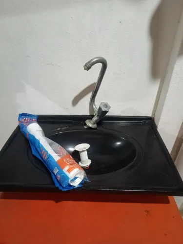 Lavatório completo, Preto.