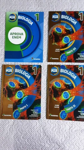 Coleção de livros Biologia Moderna Plus