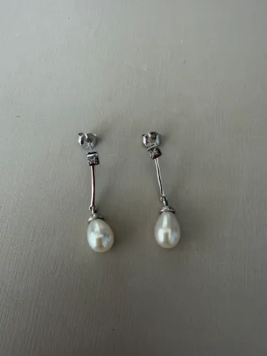 Brinco Ouro Branco com Pérola e Brilhante