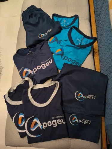 8 peças uniforme Apogeu Global (tamanhos 6 e 8)