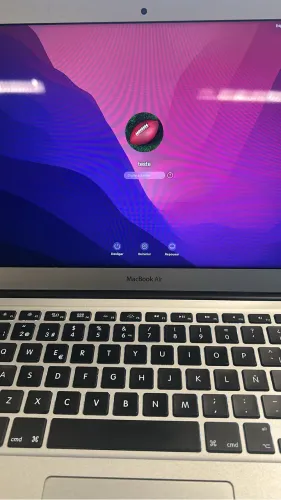 MacBook Air 13" - 1 ano de garantia