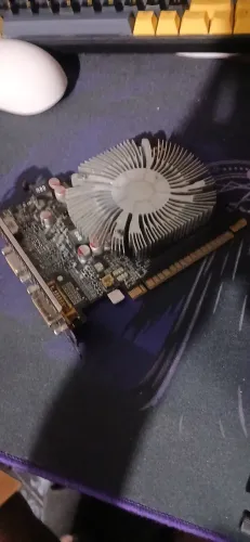 GTX 650 - APENAS A PLACA E DISSIPADOR