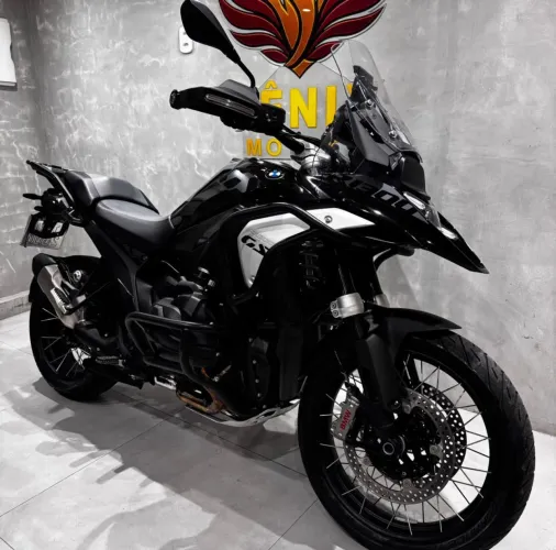 bmw triple black 1300