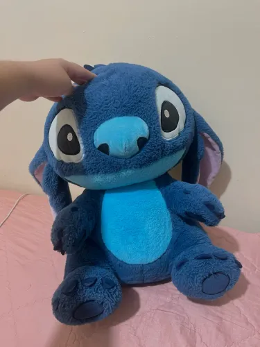 Vendo stitch médio de pelúcia.