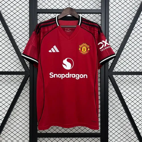 United T Shirt