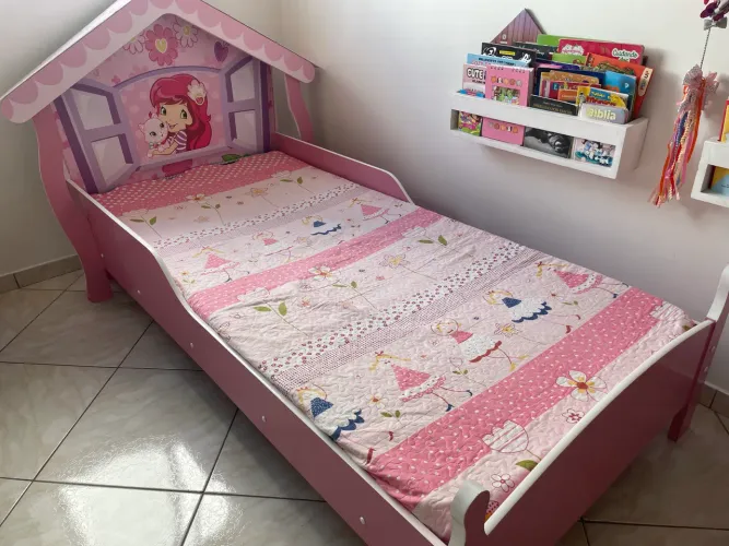 Cama menina