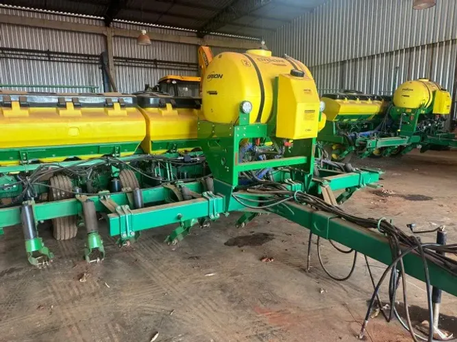 PLANTADEIRA JD 2120 ANO 2019 - 20 LINHAS