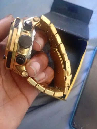 Vendo invicta no precinho 