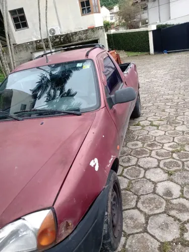 Ford Courier 1.6 L/ 1.6 Flex 2000