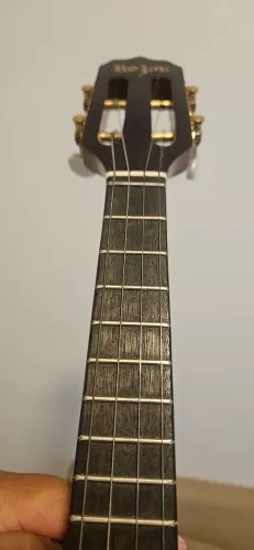 Cavaquinho Rozini tampo maciço