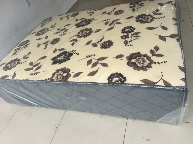 cama box casal semi nova telefone *23