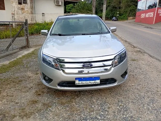 Ford Fusion SEL 3.0 V6 AWD 24V 243cv Aut. 2010