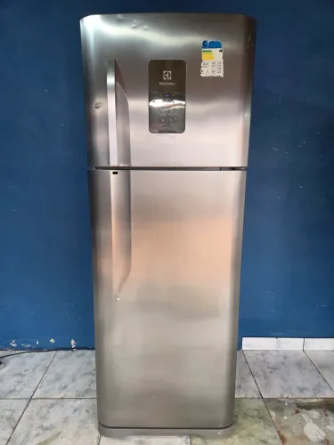 Vendo geladeira Electrolux