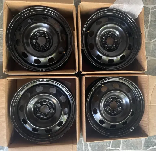 Oportunidade! 4 Rodas Aro 16 5 Furos + Calotas Novas