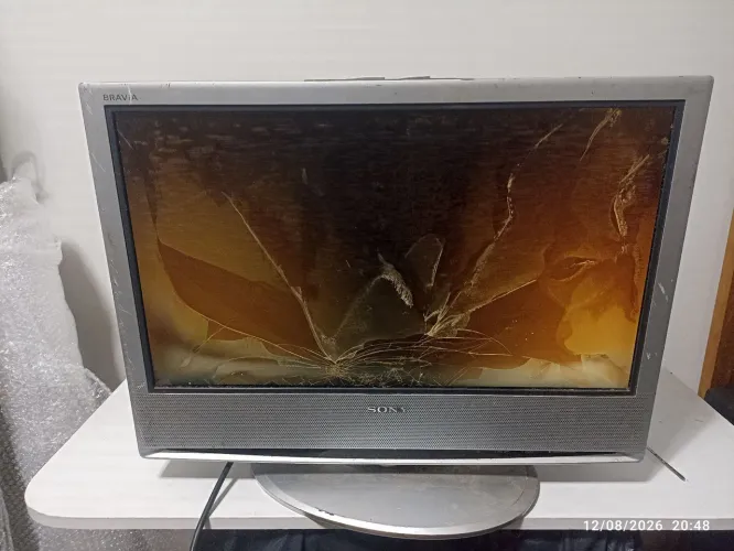 TV sony KLV-S23A10T(defeito)