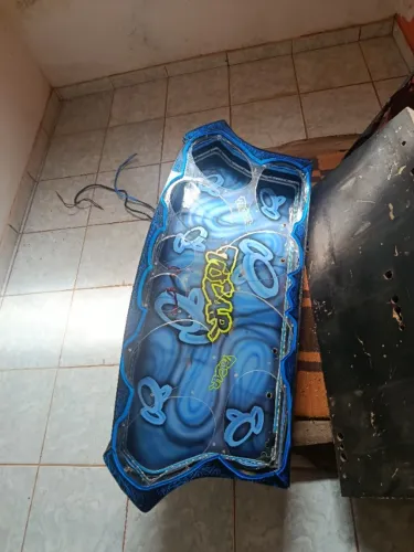 Tapão som automotivo no acrílico