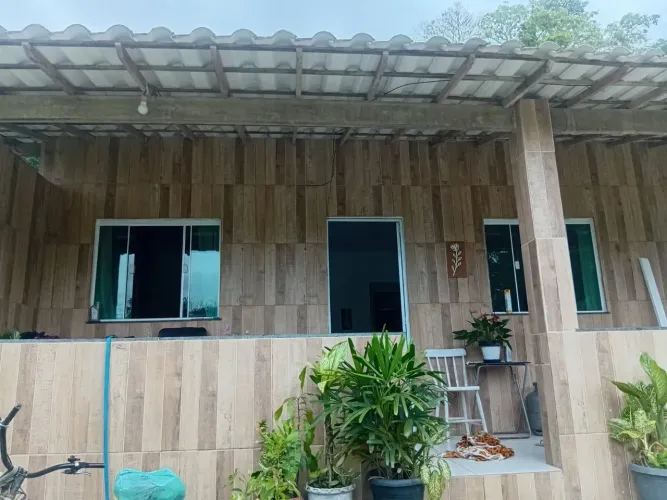Imóvel para venda tem 70 metros quadrados com 3 quartos em Madressilva (Bacaxá) - Saquarem