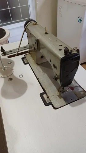 Maquina industrial Siruba