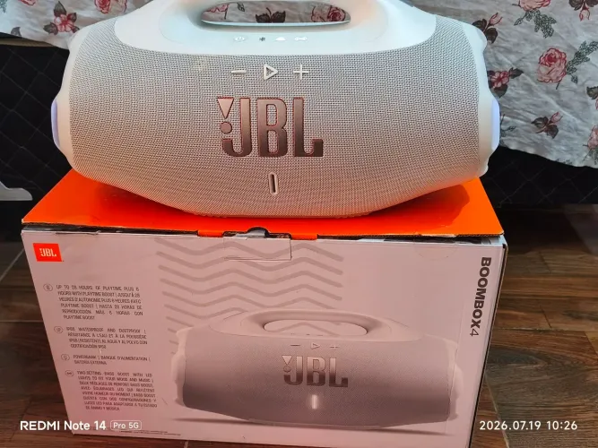 JBL Boombox 4 Semi Nova (Parcelo)