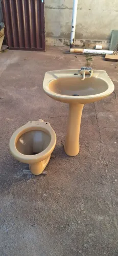 VASO SANITÁRIO E PIA RETRÔ