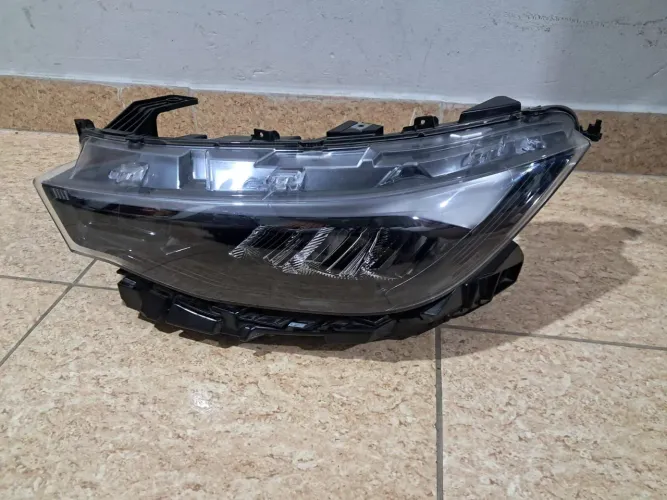 Farol esquerdo pulse full led