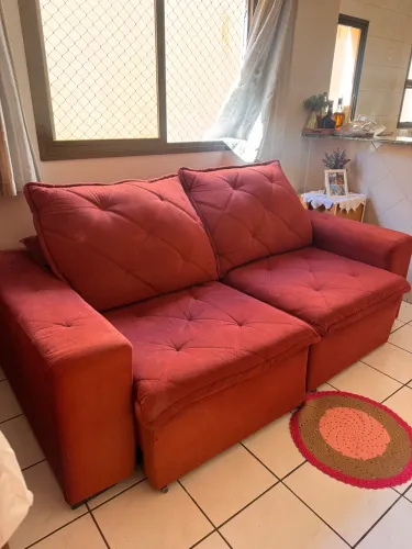 Sofá retrátil