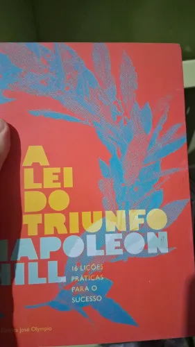 Livro :A lei do triunfo napoleon hill