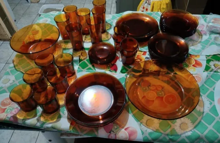 Venda de pratos Antigos