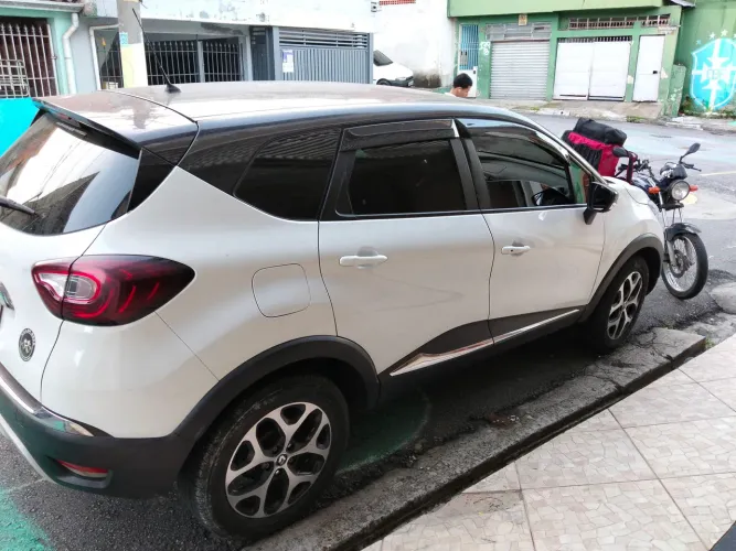 Renault Captur Intense 1.6 16V Flex 5P Aut. 2018