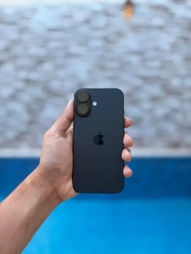 iPhone 16 128GB Preto | 92% Bateria | Completo com Caixa e Nota