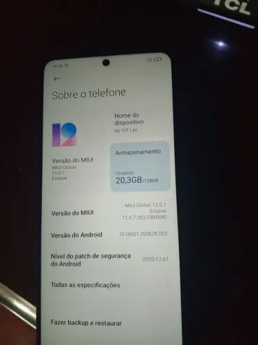 Vende-se pra concerto desliga sozinho