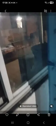 Janela de alumínio branco