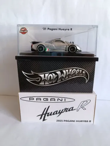 Hot Wheels 2021 Pagani Huayra R