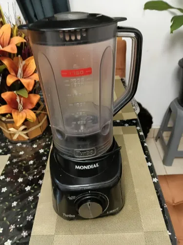 Vendo liquidificador Mondial 900W $63,00