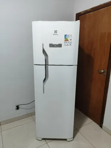 Geladeira Electrolux Frost Free 371 litros