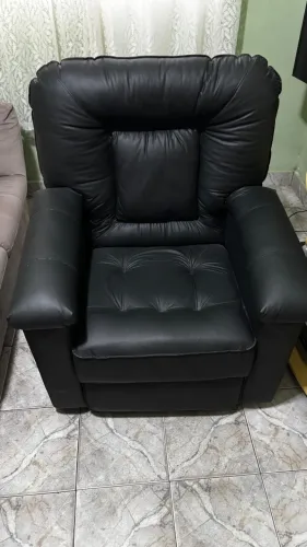 Poltrona Reclinável / Do Papai Em Couro Sintético Preto - Impecável!