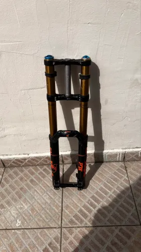 suspensão fox