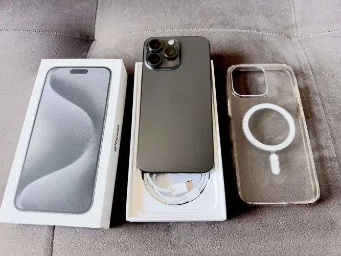 iPhone 15 Pro Max 256GB - Perfeito Estado! BAIXOU O PREÇO!