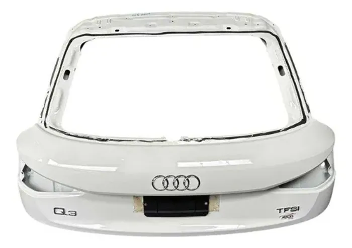 Capo Tampa Traseira Audi Q3 2019