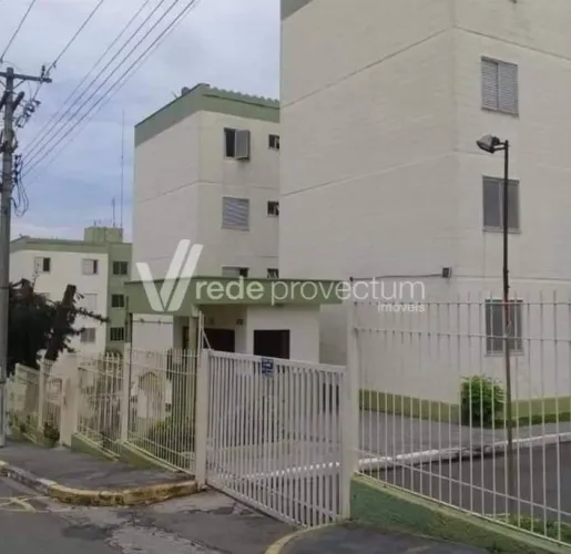 apartamento à endo no condomínio Souza Queiroz