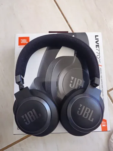JBL Tune 770NC