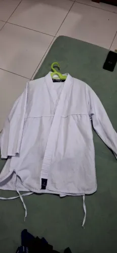 Kimono karatê adulto