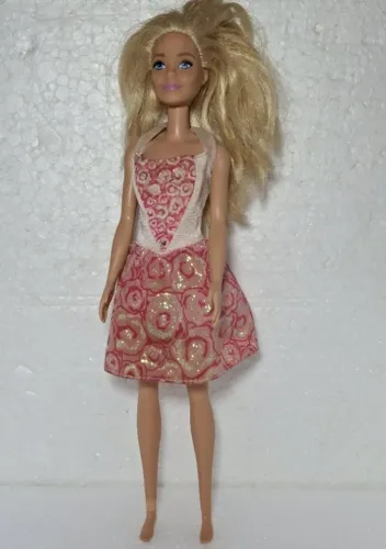 Boneca Barbie Fashion T7439 Loira Modelo 1 - Mattel
