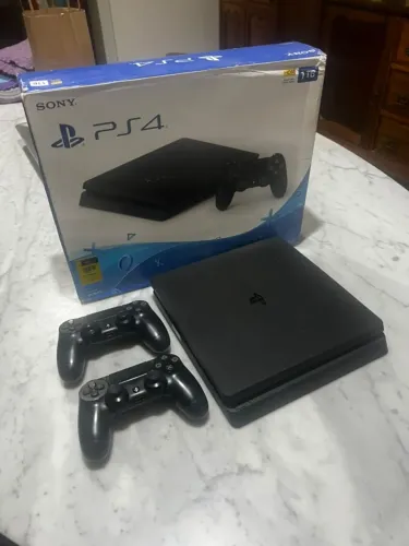 PS4 SLIM 1TB