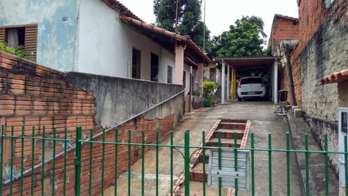 Casa a Venda em Tatuí-SP - Vila Primavera (CENTRO))