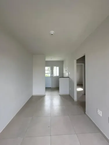 Alugo casa nova no condominio Residencial Ipê, proximo da Havan da Fernando Correia